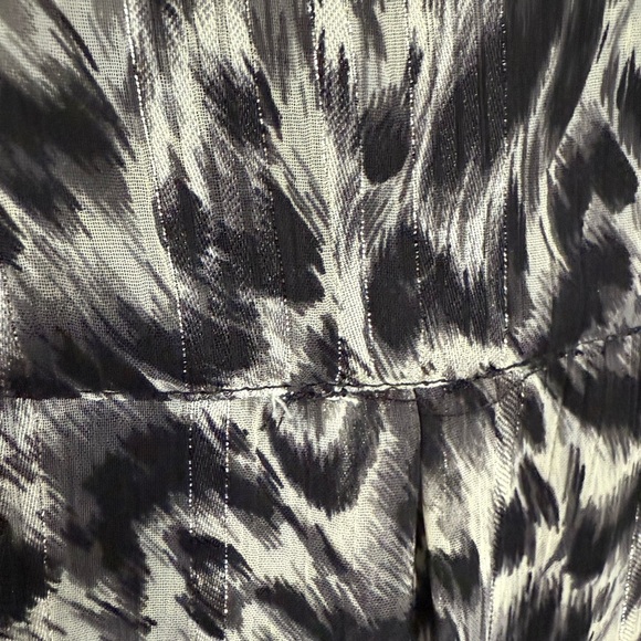 Rebecca Malone Animal Print 3/4 Sleeve Blouse - Picture 4 of 8